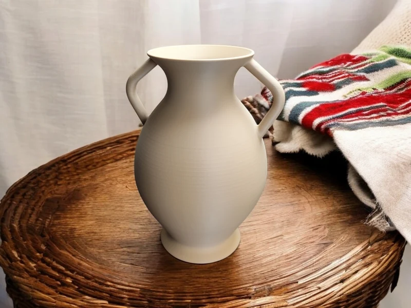 Petit vase amphore grec avec deux anses