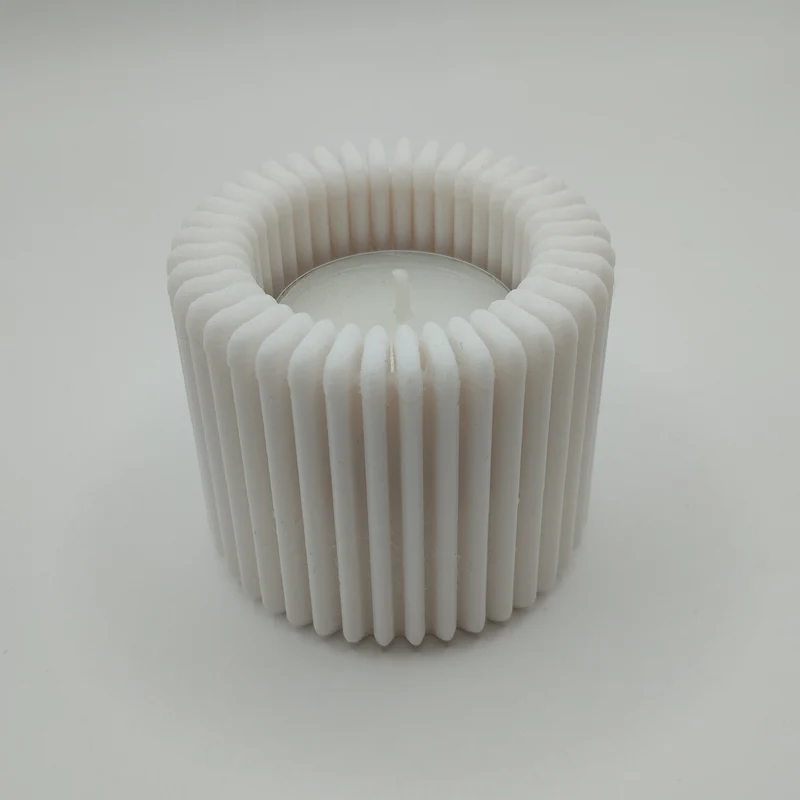 Bougeoir moderne à rainures pour bougies chauffe-plat standard
