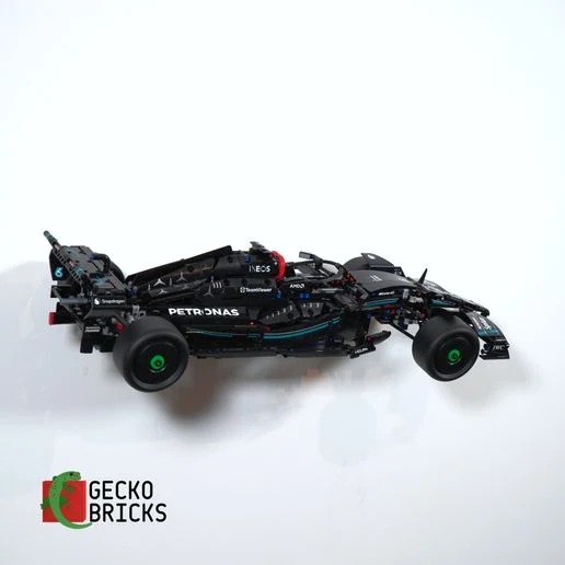 Support mural pour Technic Mercedes AMG F1