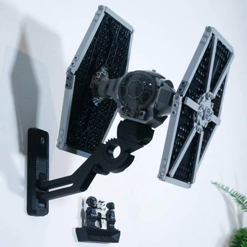 Support mural réglable pour TIE Fighter 75300