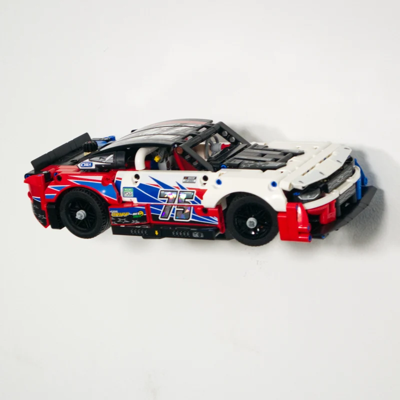 Support mural pour Technic Nascar Chevrolet Camaro 42153