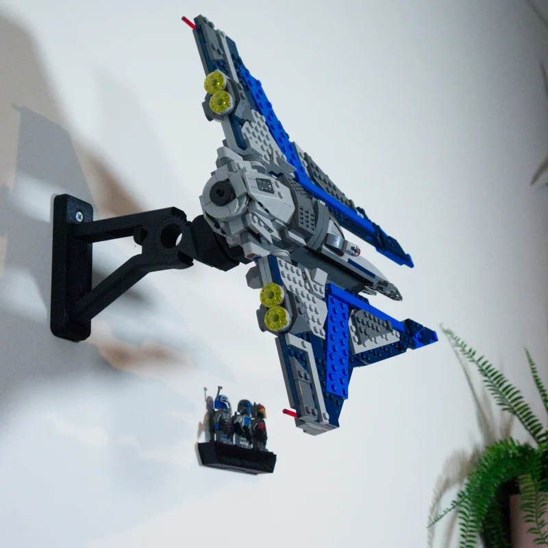 Support mural réglable pour le Starfighter Mandalorien 75316