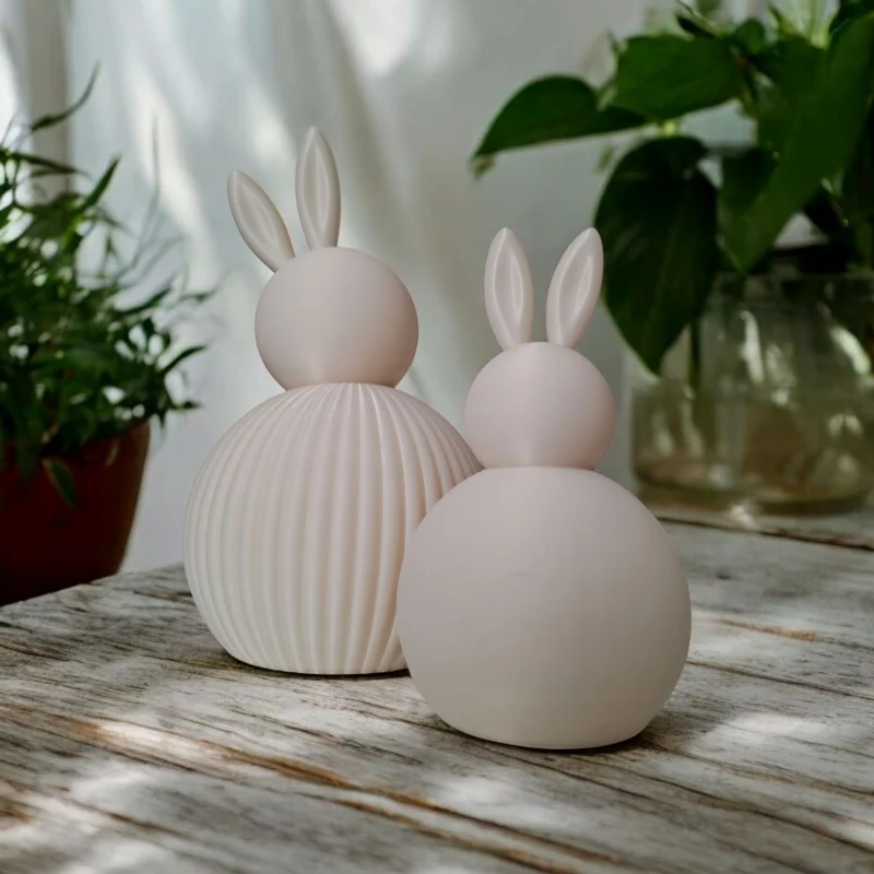 Ensemble moderne lapin de Pâques côtelé en deux tailles