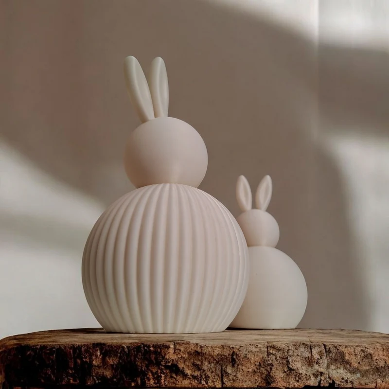 Ensemble moderne lapin de Pâques côtelé en deux tailles