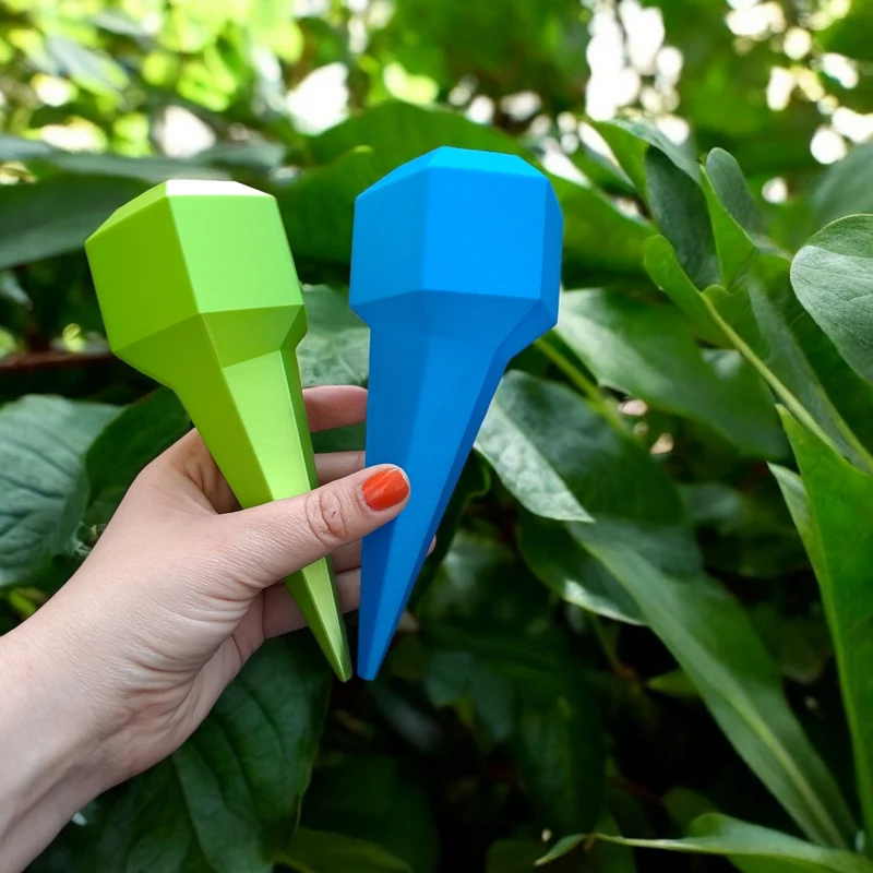 Pointe d'arrosage hexagonale pour plantes en été