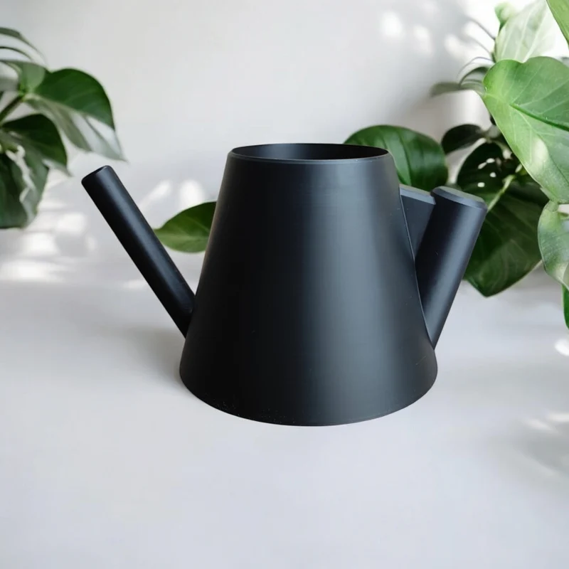 Arrosoir moderne au design unique et stylisé