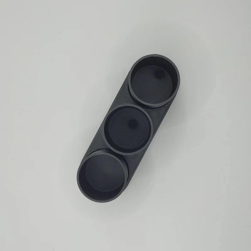 Ensemble porte-brosses à dents moderne avec trois récipients