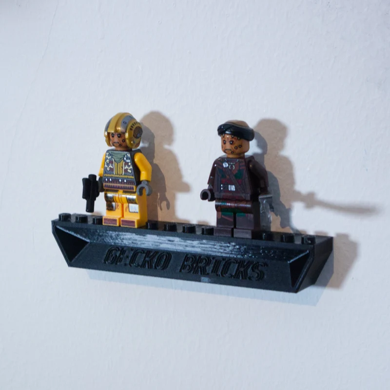 Support mural pour le chasseur Snub Pirate Mandalorian 75346