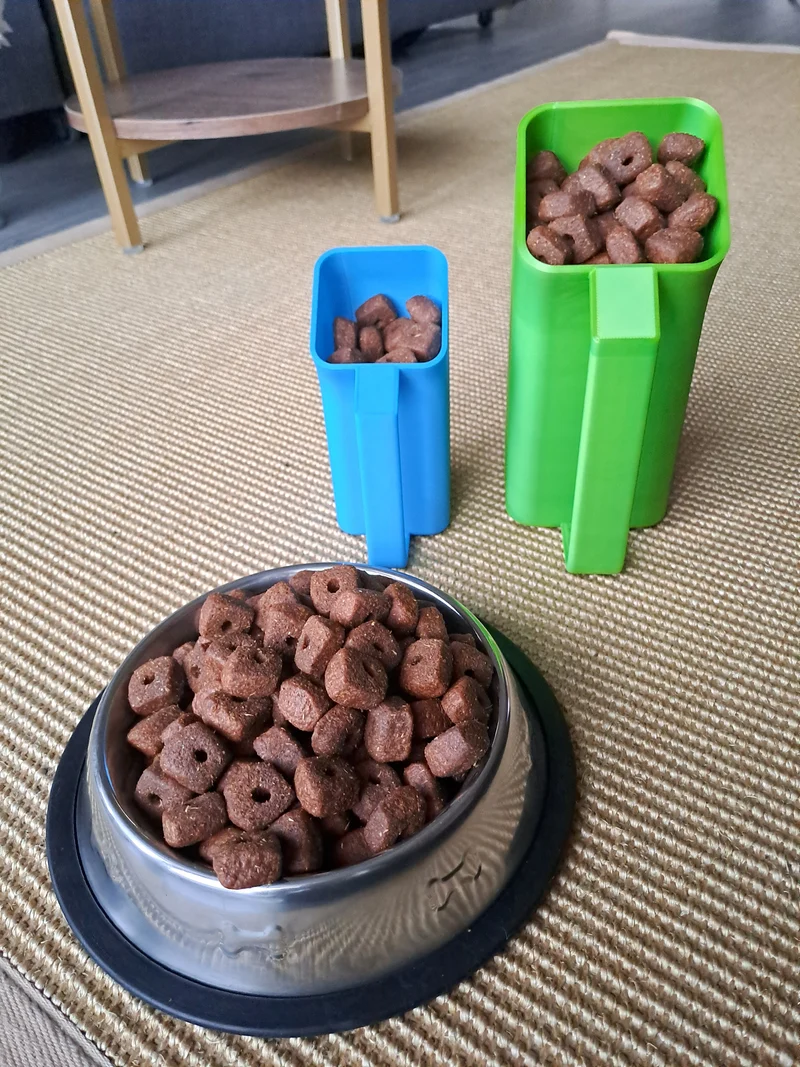 Gamelle courbée moderne pour chiens et chats