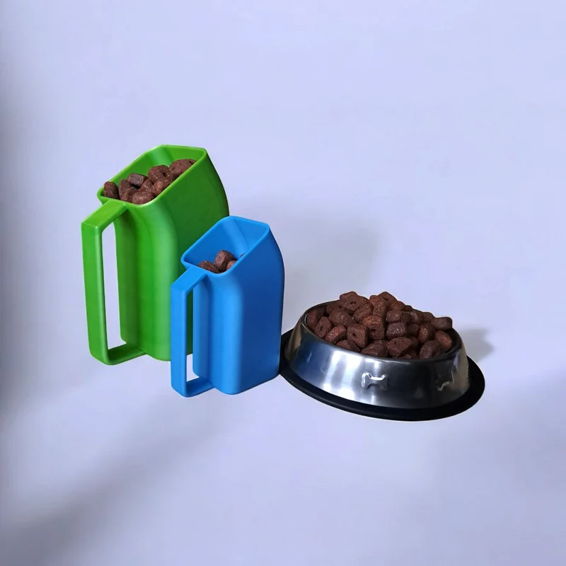 Gamelle courbée moderne pour chiens et chats