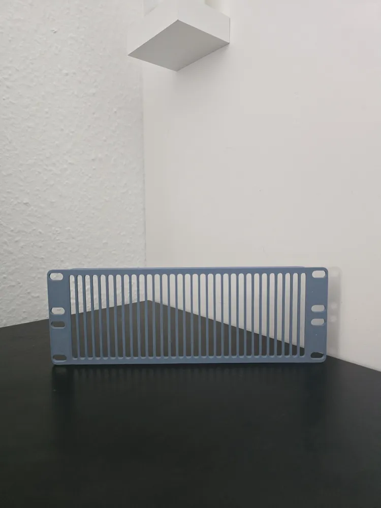Plaque obturatrice 2U de 10 pouces pour armoire rack