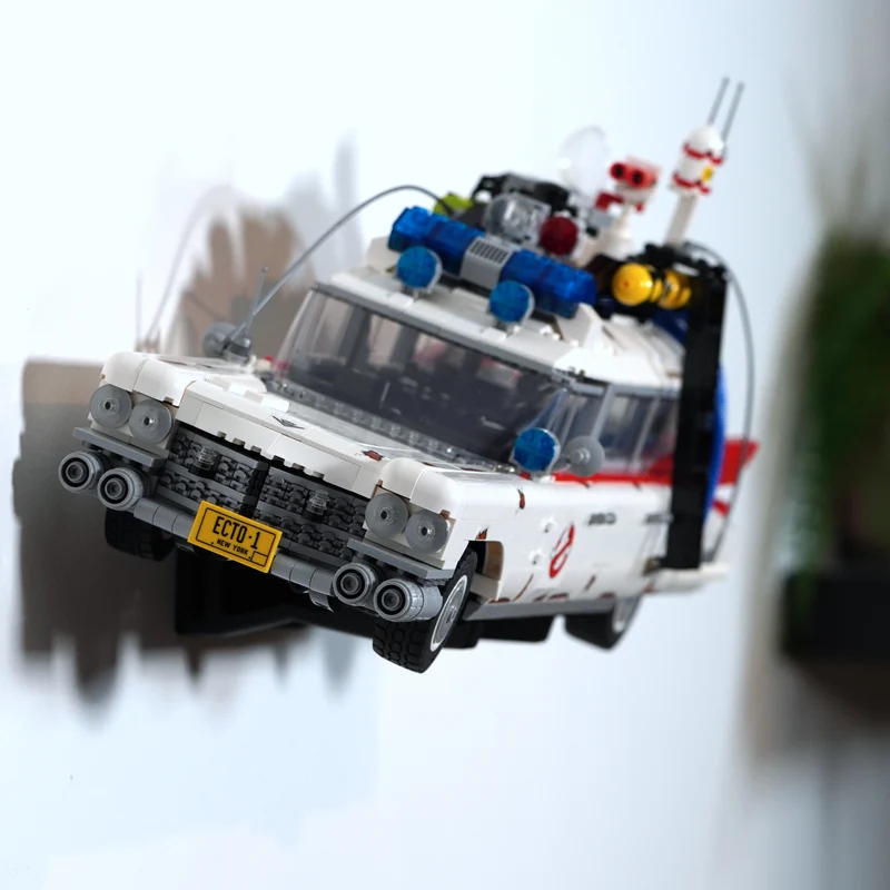 Support mural pour Ghostbusters ECTO-1 10274