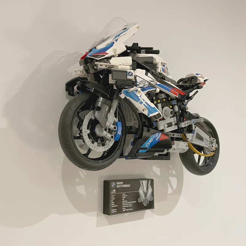 Support mural pour BMW M 1000RR 42130