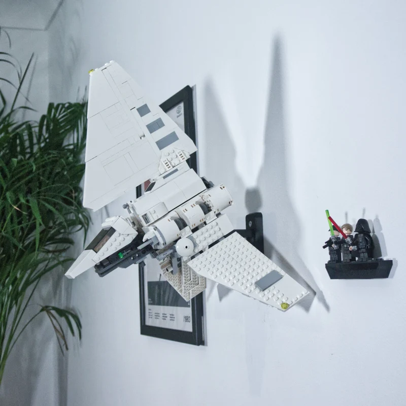 Support mural pour le Star Wars Imperial Shuttle 75302