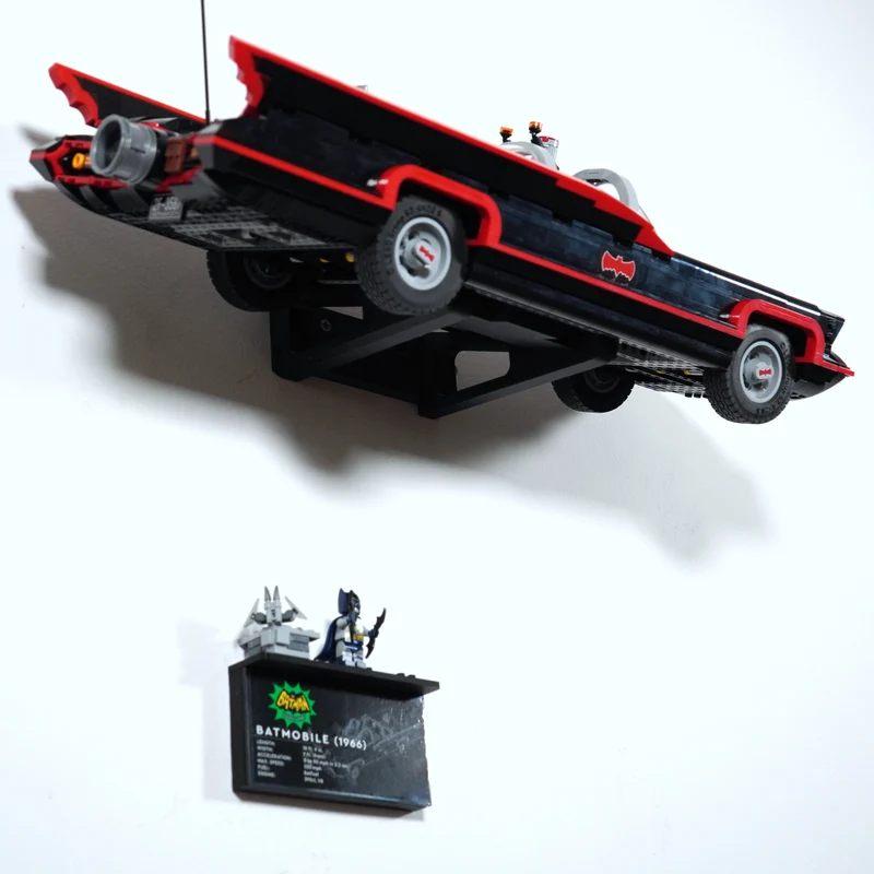 Support mural pour la Batmobile de la série télévisée classique 76328