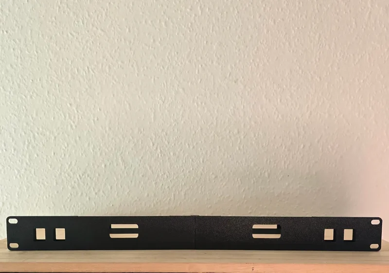 Support de rack UniFi Express 7 de 19 pouces avec Keystone