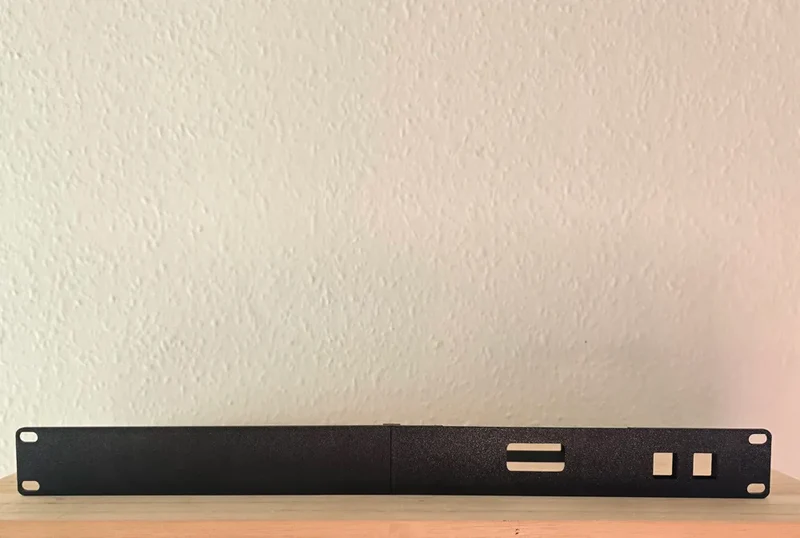 Support de rack UniFi Express 7 de 19 pouces avec Keystone
