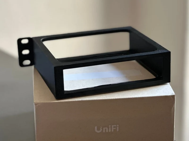 Support de montage en rack pour UniFi UXG Max / UCG-Ultra (19"/10")