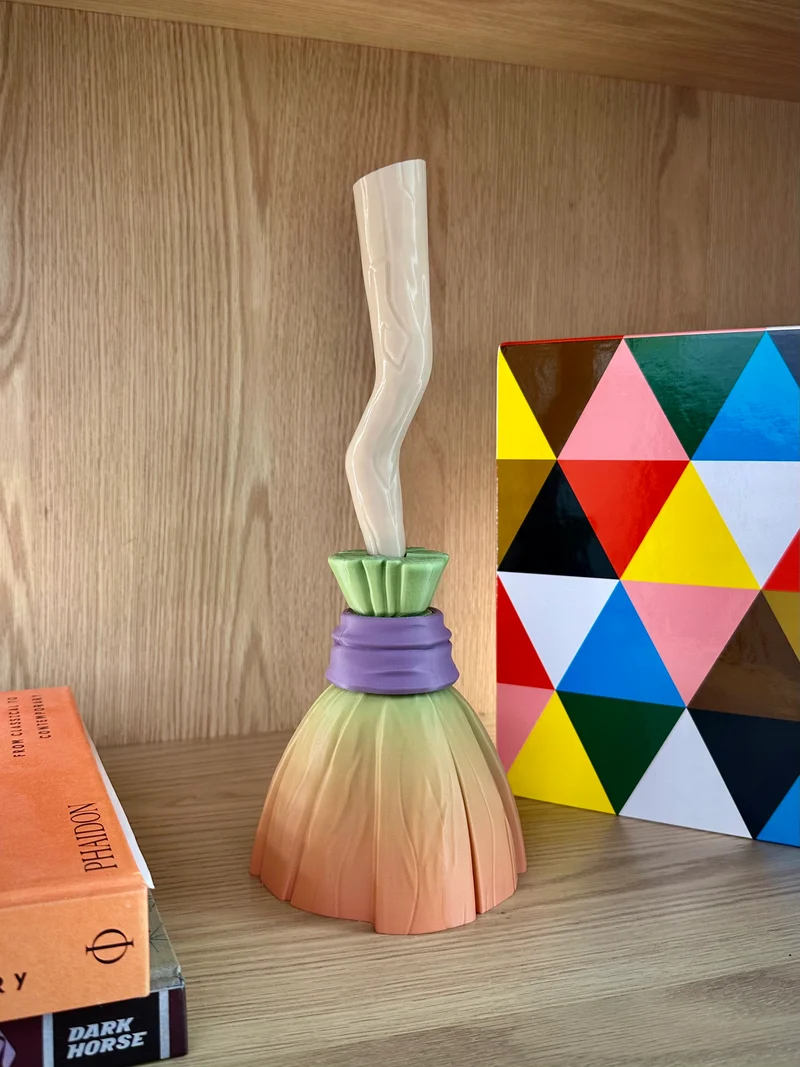 Stylo Balai de Sorcière Décoratif pour Bureau d'Halloween