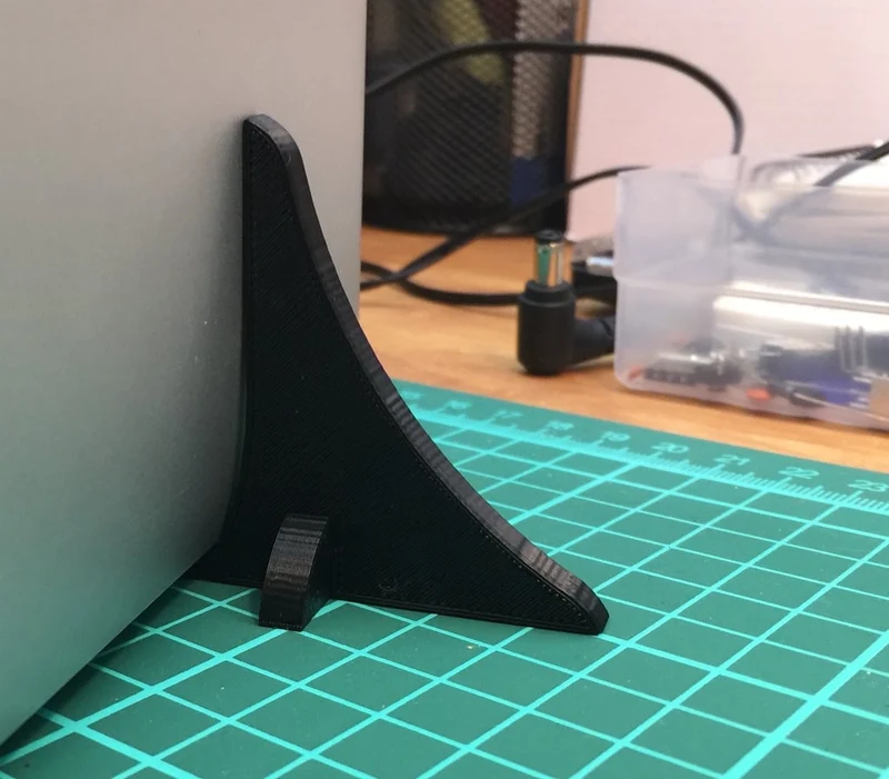 Support vertical pour MacBook Pro 15" Retina (18 mm)