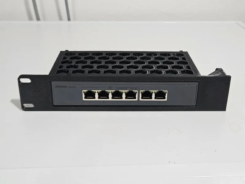 Support de rack 19 pouces pour Ugreen CM753 Switch
