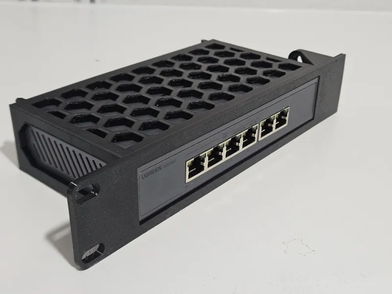 Support de rack 19 pouces pour Ugreen CM753 Switch