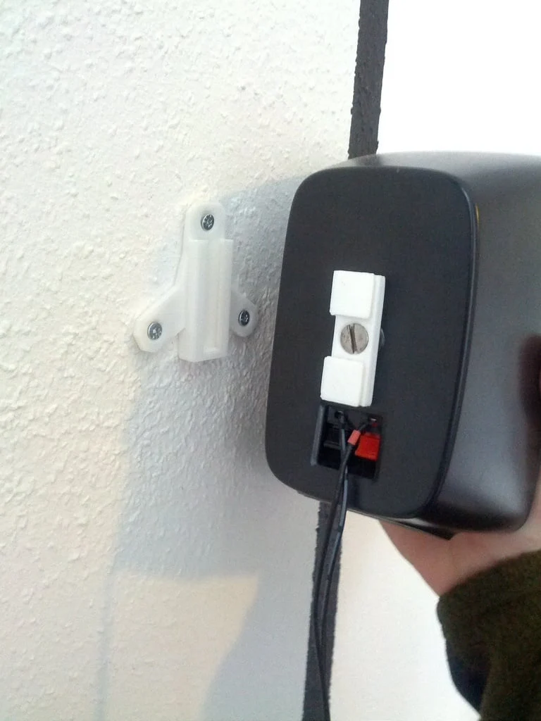 Support mural pour le système d'enceintes 5.1 Logitech Z906