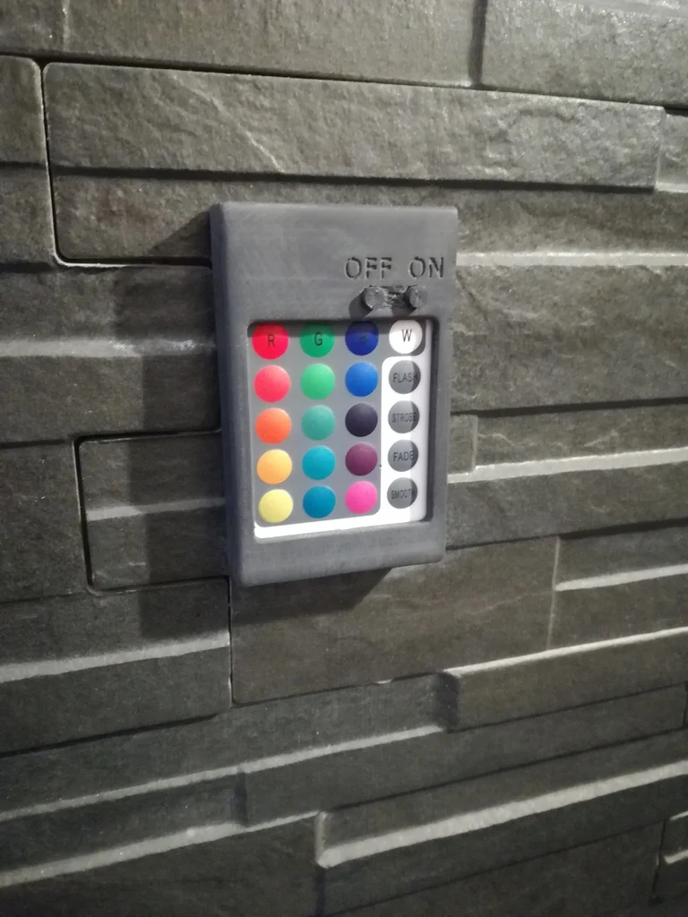 Support mural pour télécommande LED