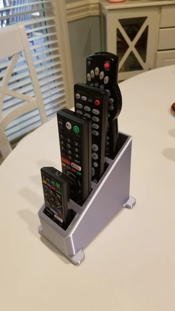 Support de télécommande avec compartiments réglables