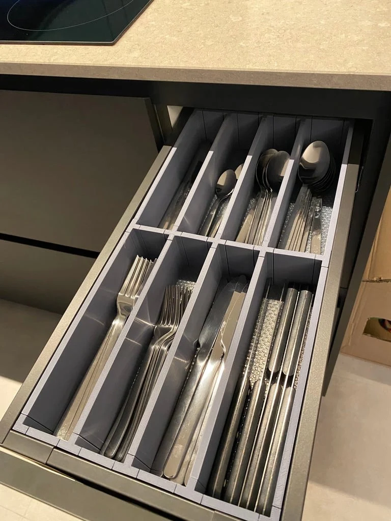 Organisateur de tiroir modulaire pour un rangement flexible