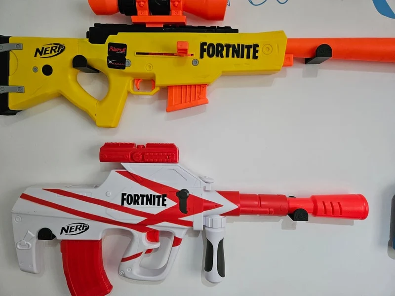 Support mural pour pistolet Nerf avec trous de 4,5 mm - 5 cm de profondeur