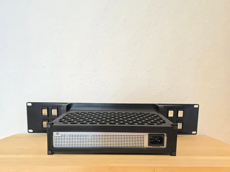 Montage en rack UniFi US-8-150W 19" 2U
