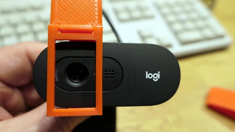 Logitech C505 Webcam Cover