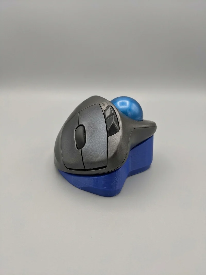 Support incliné ergonomique pour souris trackball Logitech M570