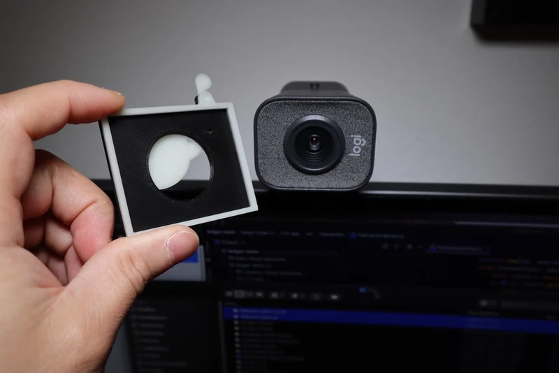 Cache webcam avec couvercle pivotant pour Logitech StreamCam