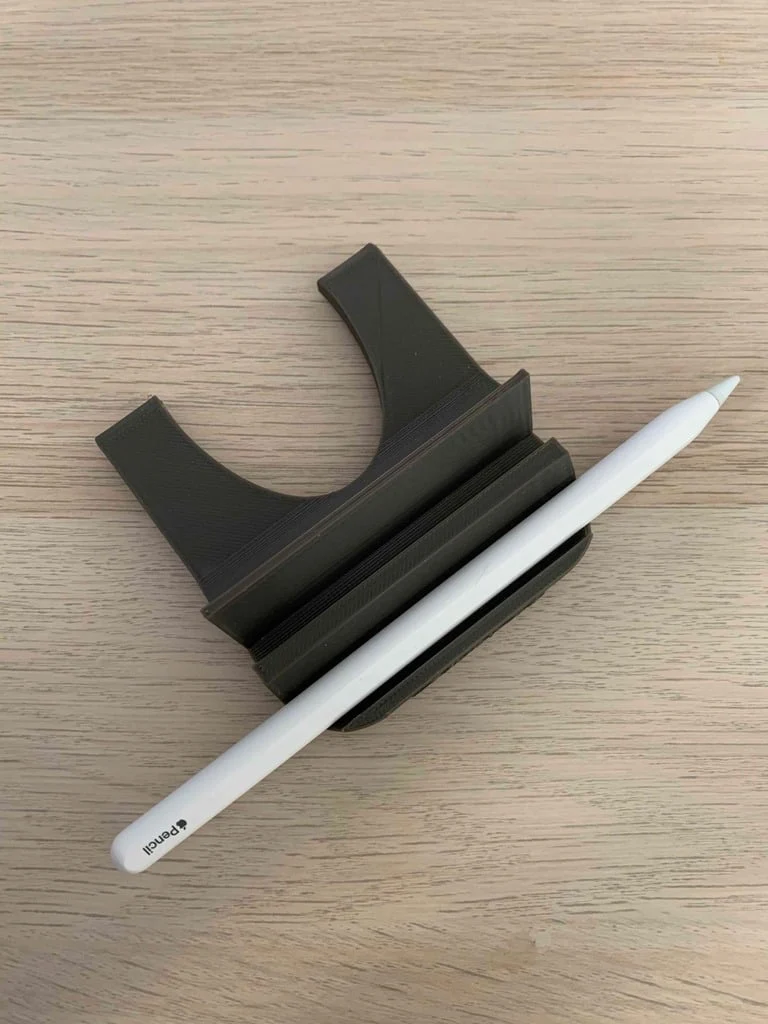 Support iPad robuste pour iPad Pro 12,9 pouces (3e génération) avec la signature de Steve Jobs