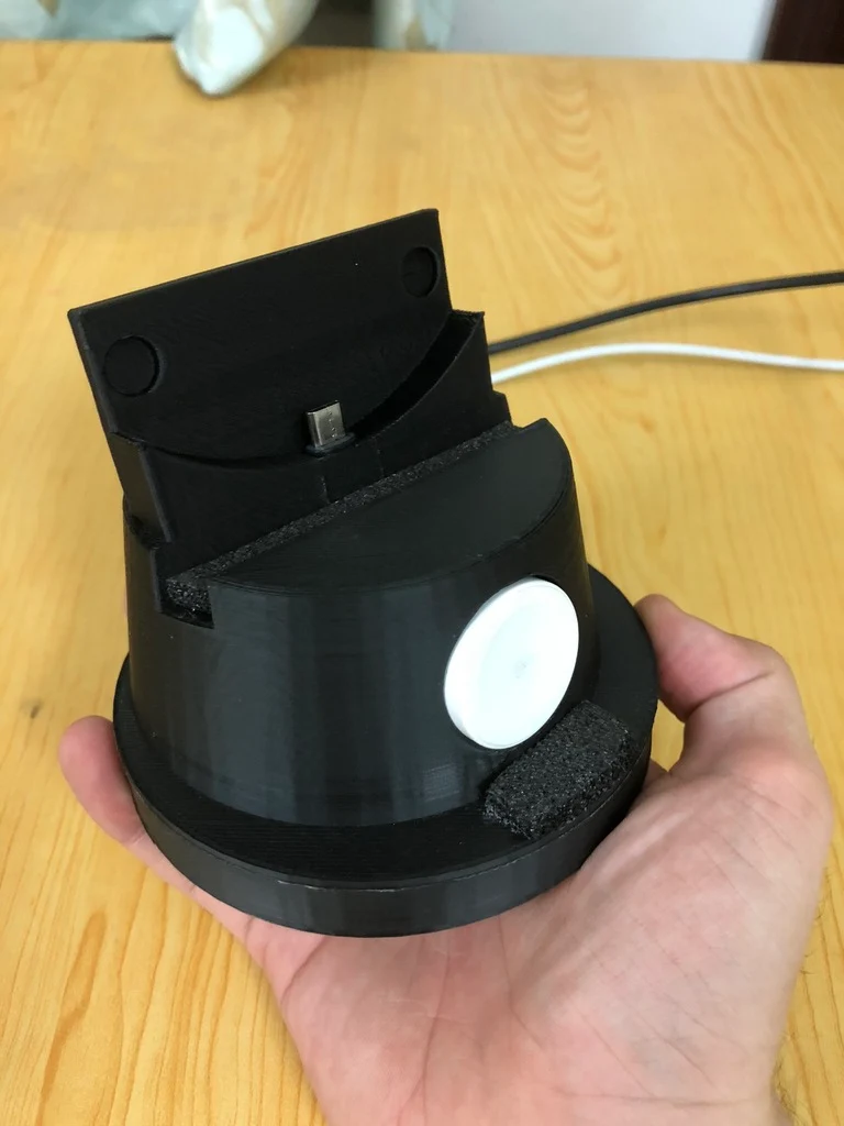 Station de chargement pour iPhone et Apple Watch avec prise en charge du chargement filaire et sans fil