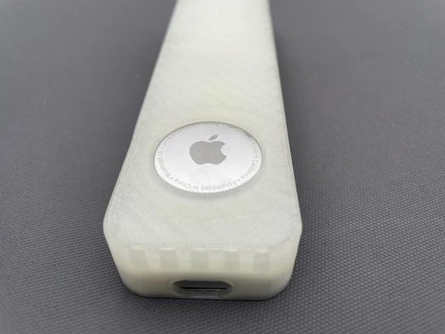 Étui de protection pour télécommande Apple TV (2021) avec support AirTag
