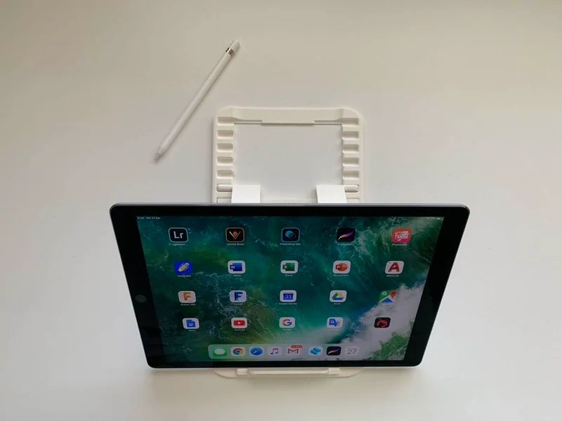 Support réglable pour iPad et tablette avec support pour Apple Pencil