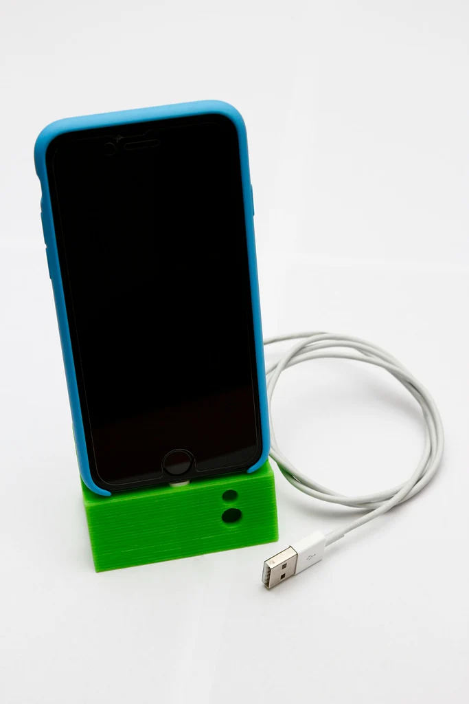 Station d'accueil pour iPhone 6/6s pour pare-chocs en silicone Apple