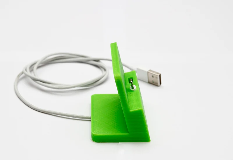 Station d'accueil pour iPhone 6/6s pour pare-chocs en silicone Apple
