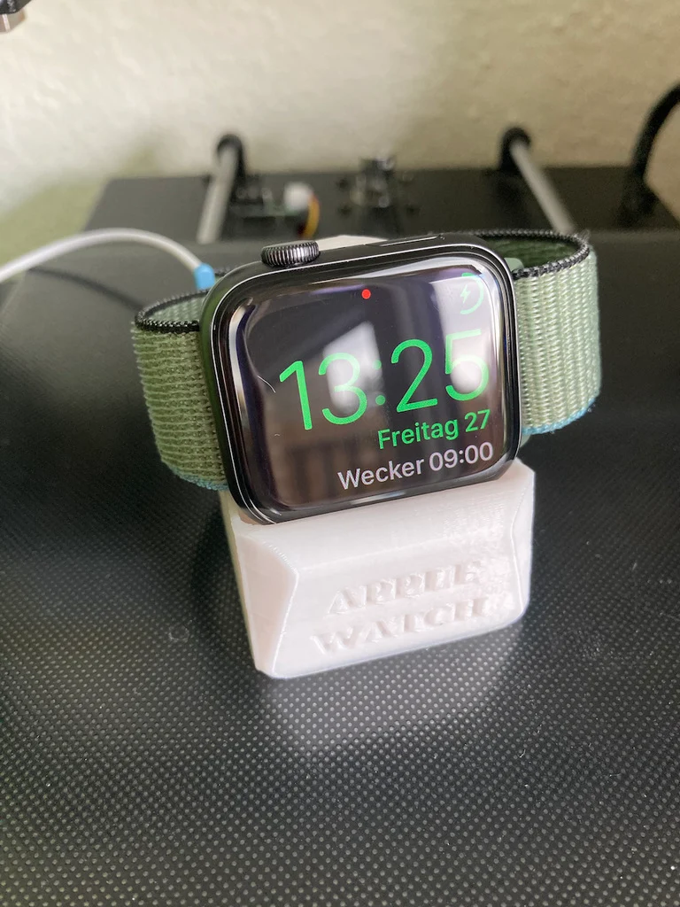 Support Apple Watch pour modèles 44 mm avec compatibilité chargeur USB-A