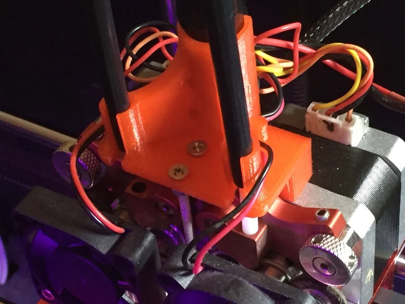 Support de câble pour extrudeuse Flexion sur Flashforge Creator X