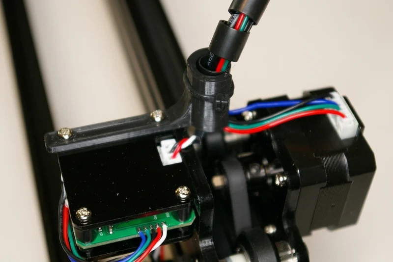 Système de gestion des câbles Ortur Laser Master