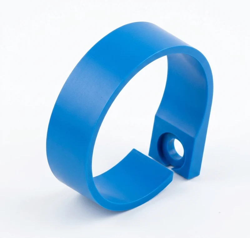 Clips de serre-câbles flexibles pour l'organisation et la gestion