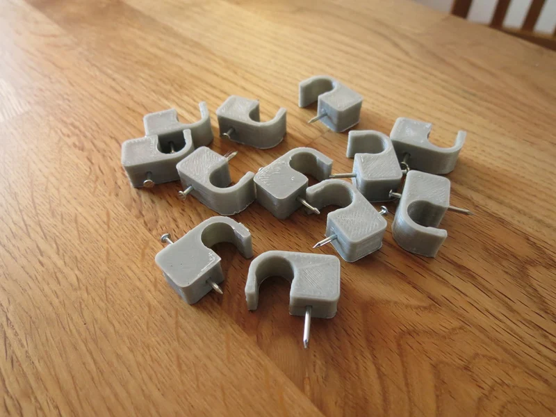 Clips de câble de 10 mm