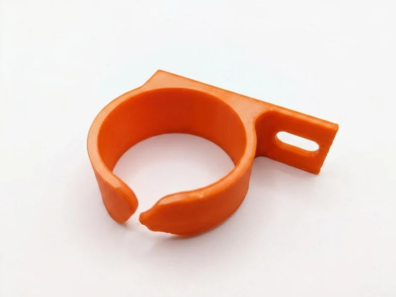 Collier de serrage pour câbles de 30 mm pour une gestion efficace des câbles