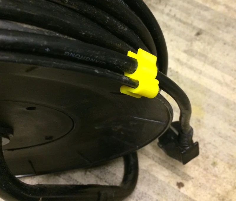 Clips de câble pour câble à âme de 3x1,5 mm