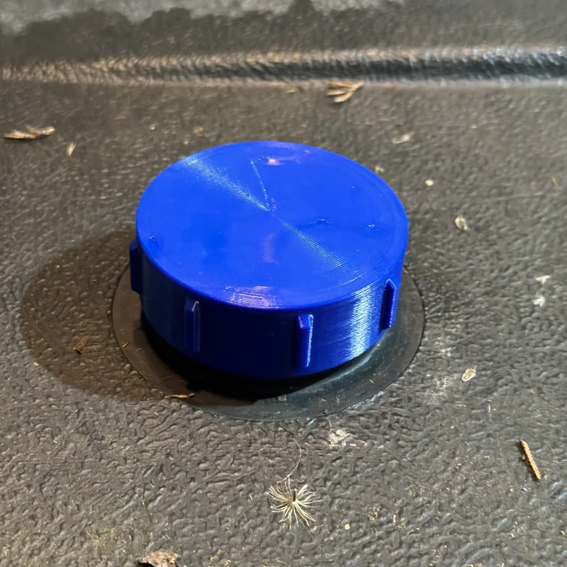 Bouchon de gaz robuste pour réservoirs de carburant sur les petits moteurs