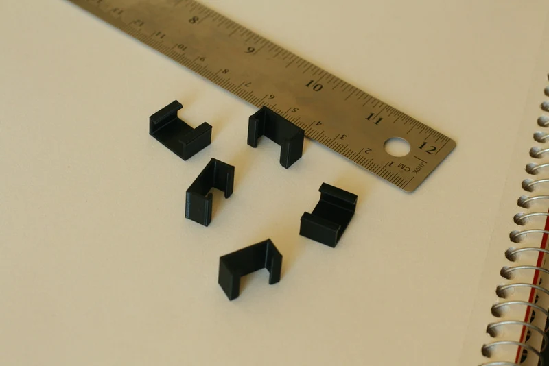 Pince de câble pour extrusion Misumi 15x15